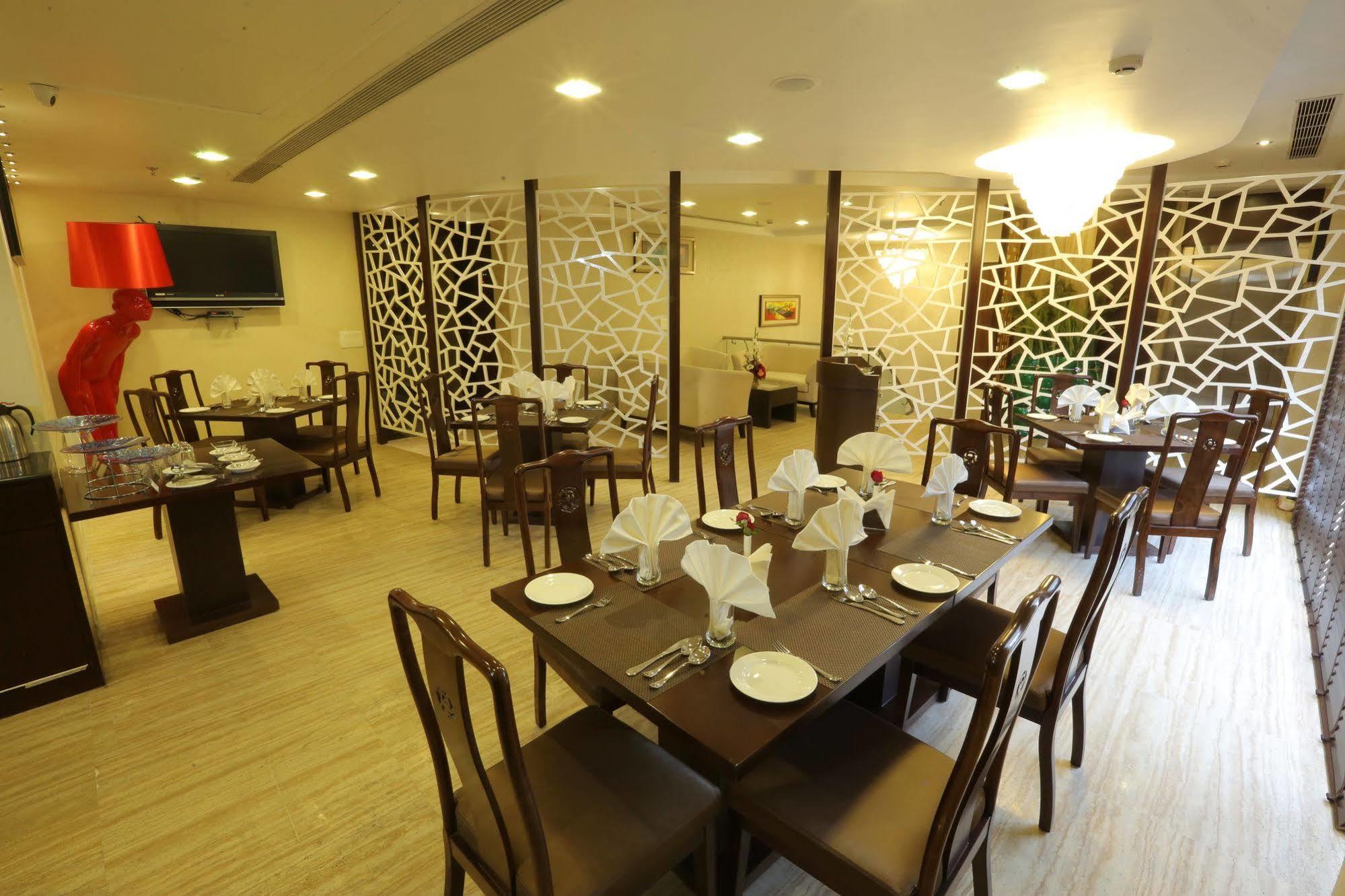 Five Elements Hotels Delhi- North Avenue Nuova Delhi Esterno foto